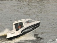 Катер North Silver 730 Cabin TDI - вид сзади